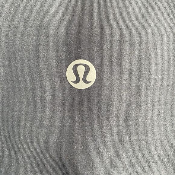 Lululemon In Movement 23" High Rise Linear Spray Dye White Black Sz 4 - Picture 11 of 12